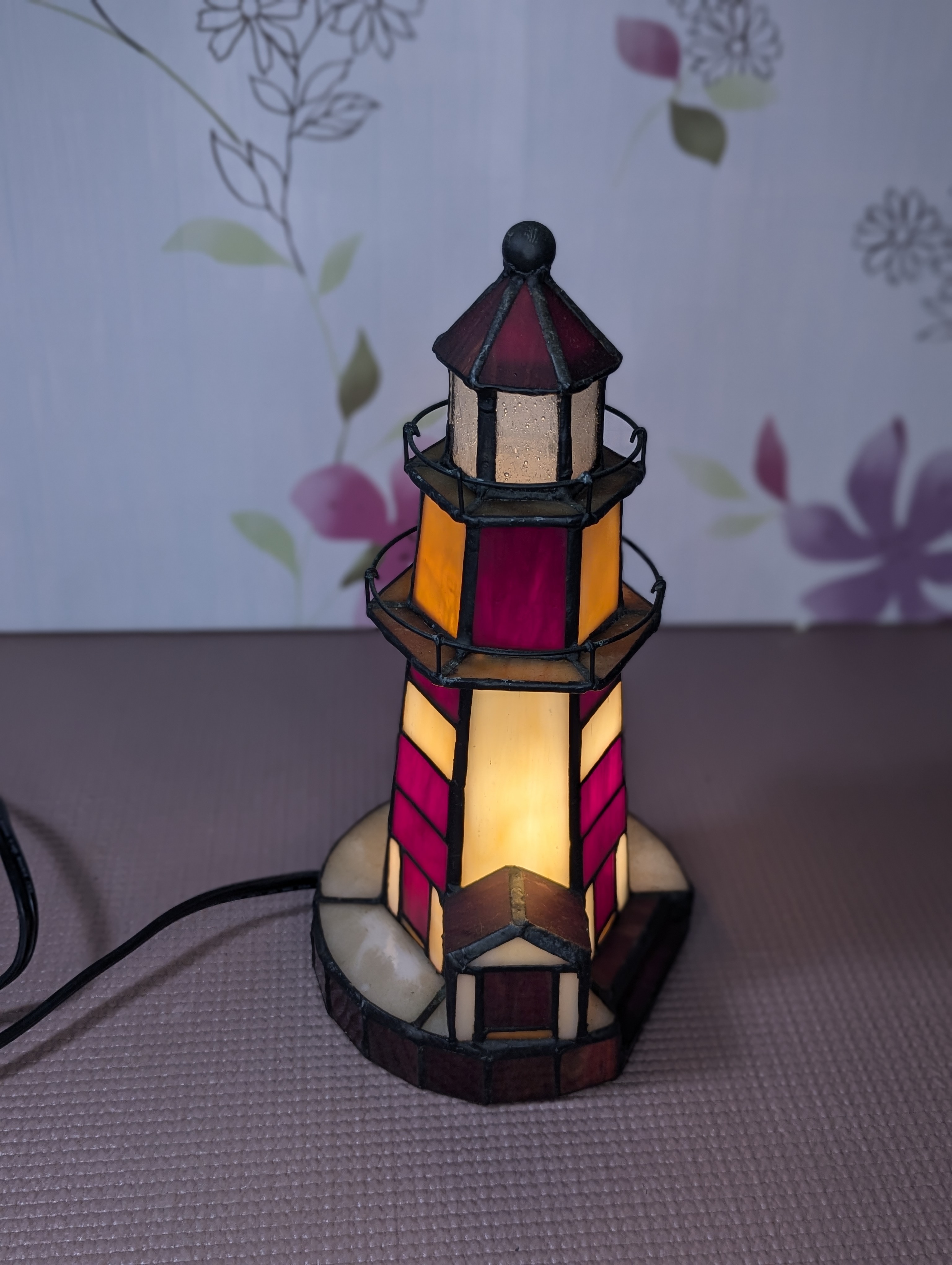 STAINED GLASS - Lighthouse