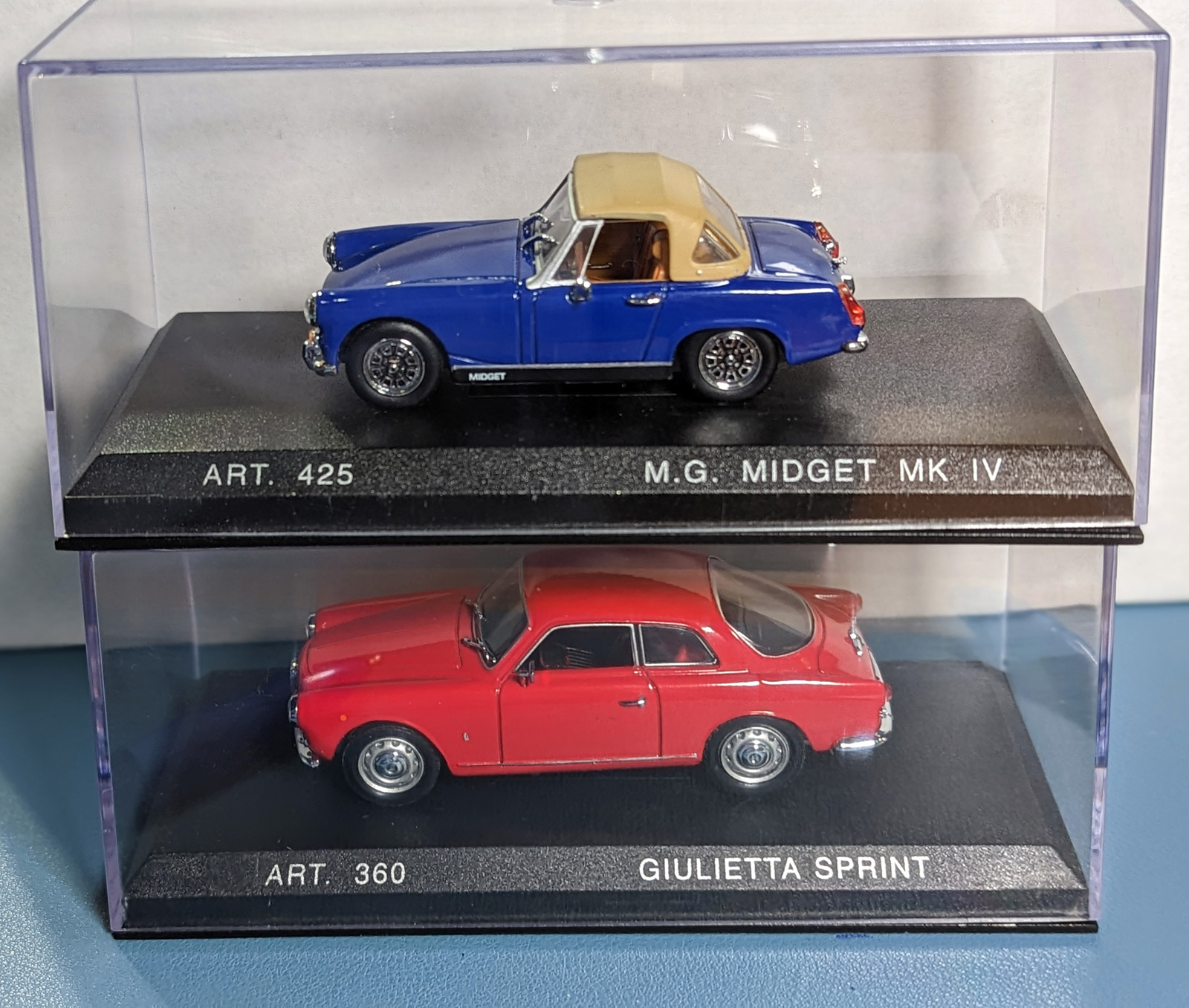Diecast CARS - 1:43 MG MIDGET MK and Alfa Romeo